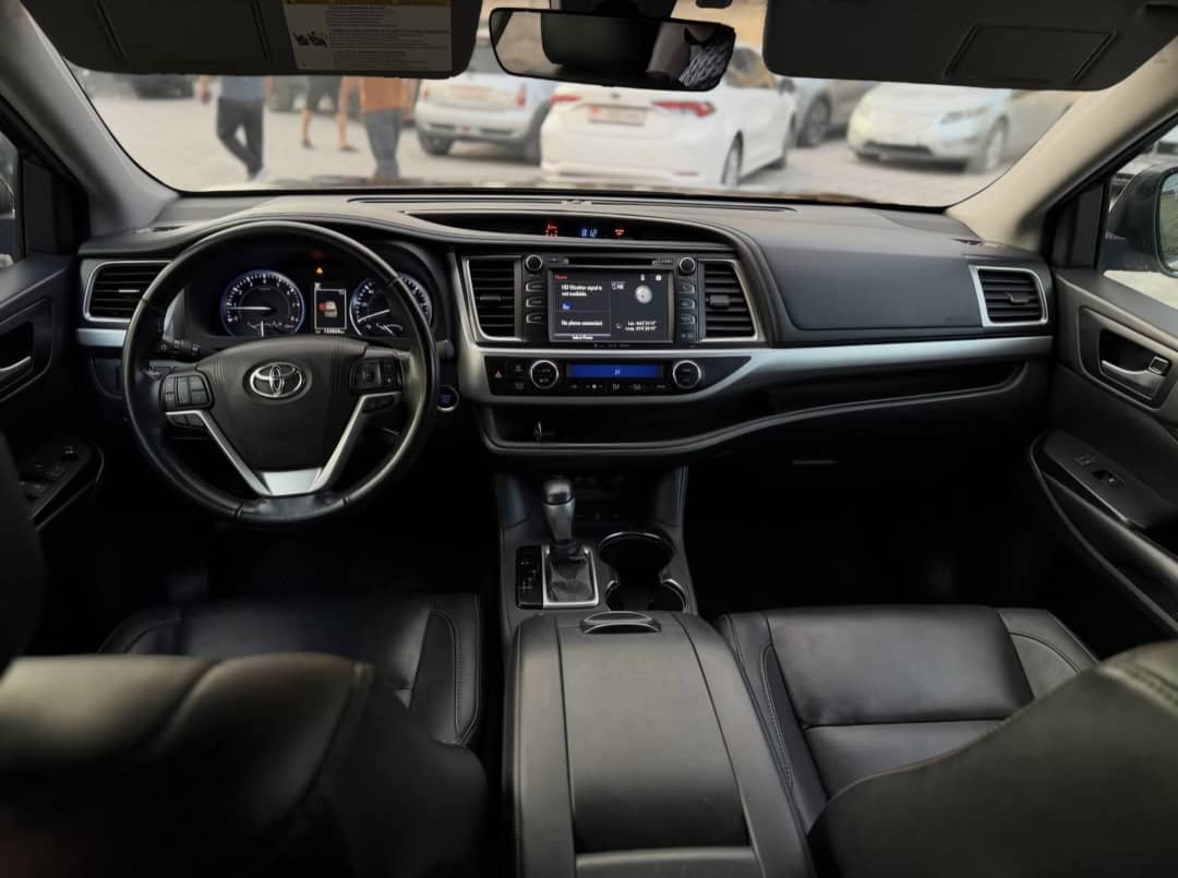 Direct 2018 Highlander XLE image 2