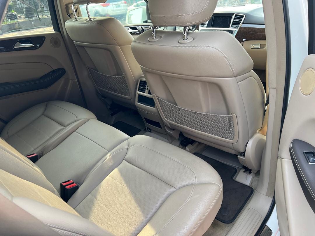 Mercedes Benz ml 350 image 7