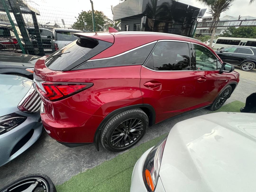 Lexus RX350 FSport Lexus RX350 FSport (2017) image 7