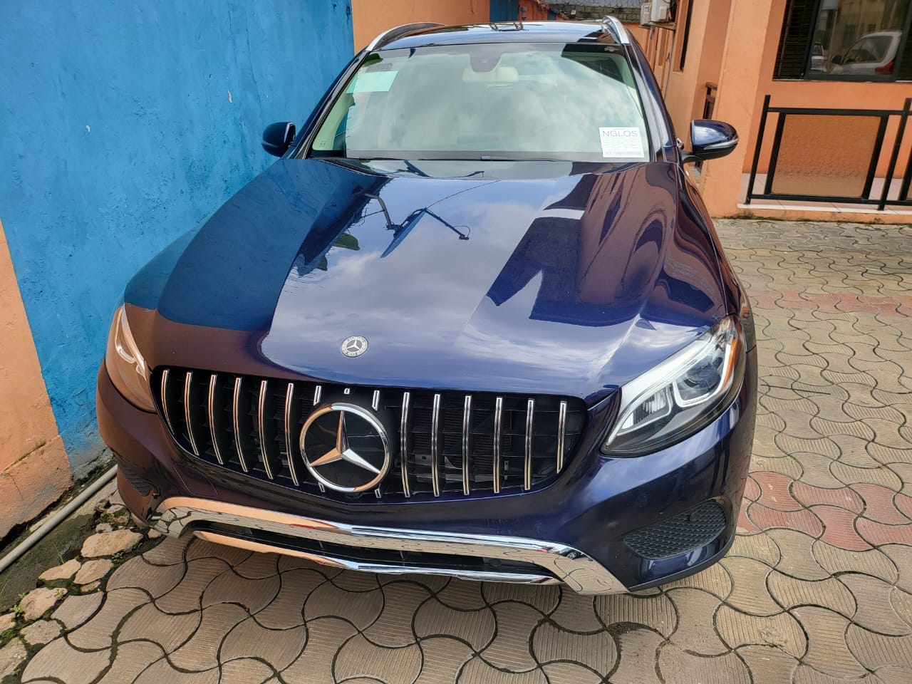 Mercedes Benz GLC300 MERCEDES-BENZ (2018) image 9
