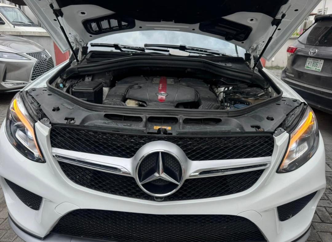 AMG GLE43 MERCEDES-BENZ (2017) image 4
